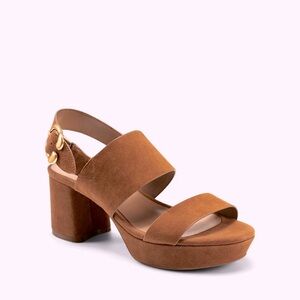 New! Aerosoles Cognac Camera Sandals